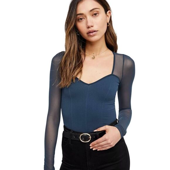 Free People sweetheart mesh sleeve top Medium - Picture 1 of 6